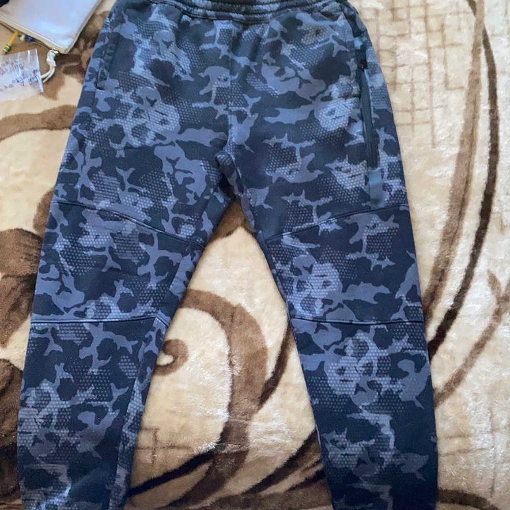 Camo sweatpants black and gray